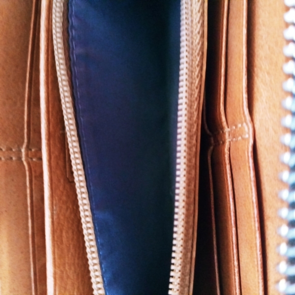 Coach Leather Full Zip Around Long Wallet - Dark Brown w/British Tan Interior - Picture 8 of 12